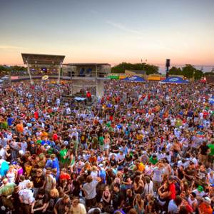 Summerfest_-_mkemag_300x300Web.jpg