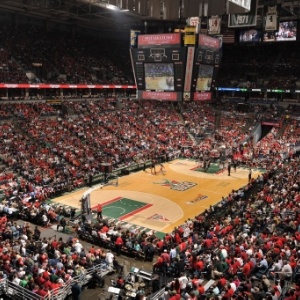 Bucks_Arena_-_Workinsports-023877-edited.jpg